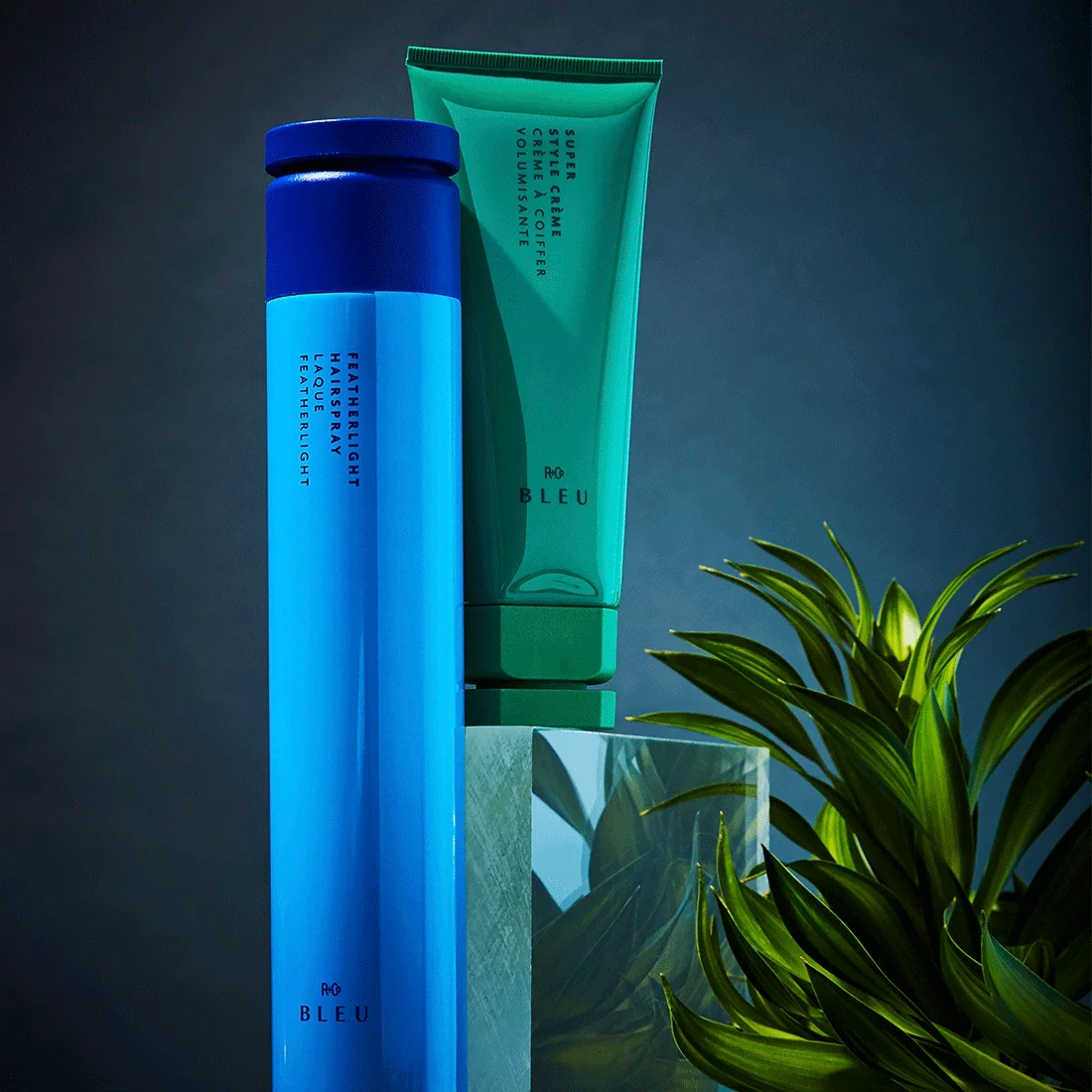 FEATHERLIGHT HAIRSPRAY - Image 3